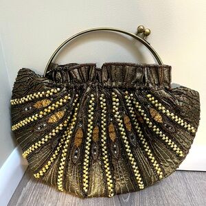 Evening Bag with a Vintage Flair